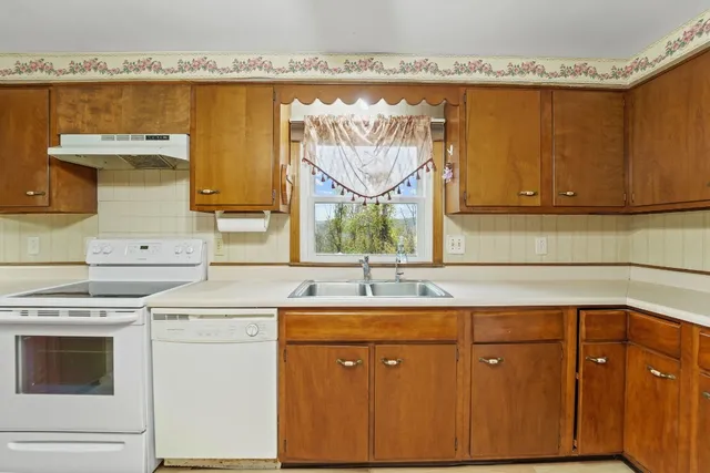 $250,000 | 592 Hilton Road, Apalachin, NY 13732