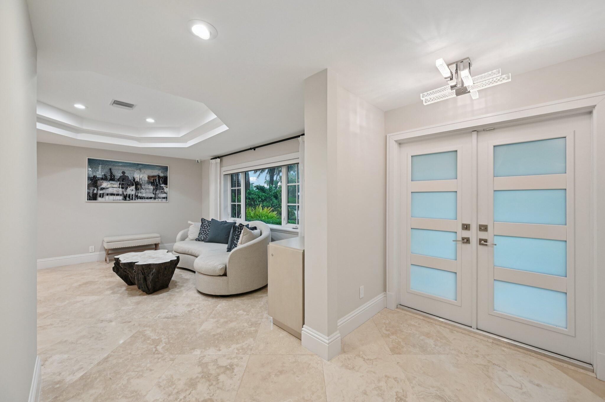 769 Enfield Street Boca Raton, FL 33487 - Photo 8 of 57 Entry/Living