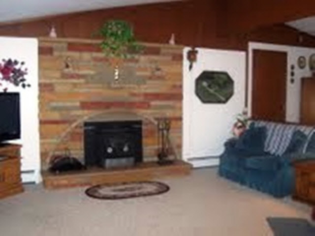 4877 North Hemlock Road Hemlock, MI 48626 - Photo 6 of 16 20354414-5.JPG