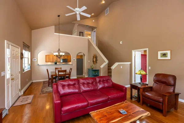 $374,900 | 739 Glen Court, Unit 10, Grand Junction, CO 81506