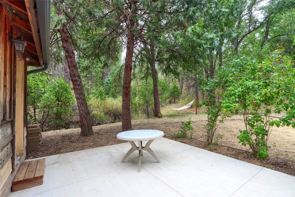 7115 Hites Cove Road Mariposa, CA 95338 - Photo 28 of 48 a view of a bench in the garden