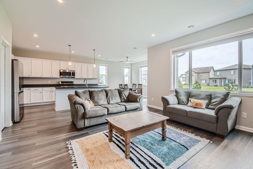 9931 Bluebird Street Northwest Coon Rapids, MN 55433 - Photo 2 of 33