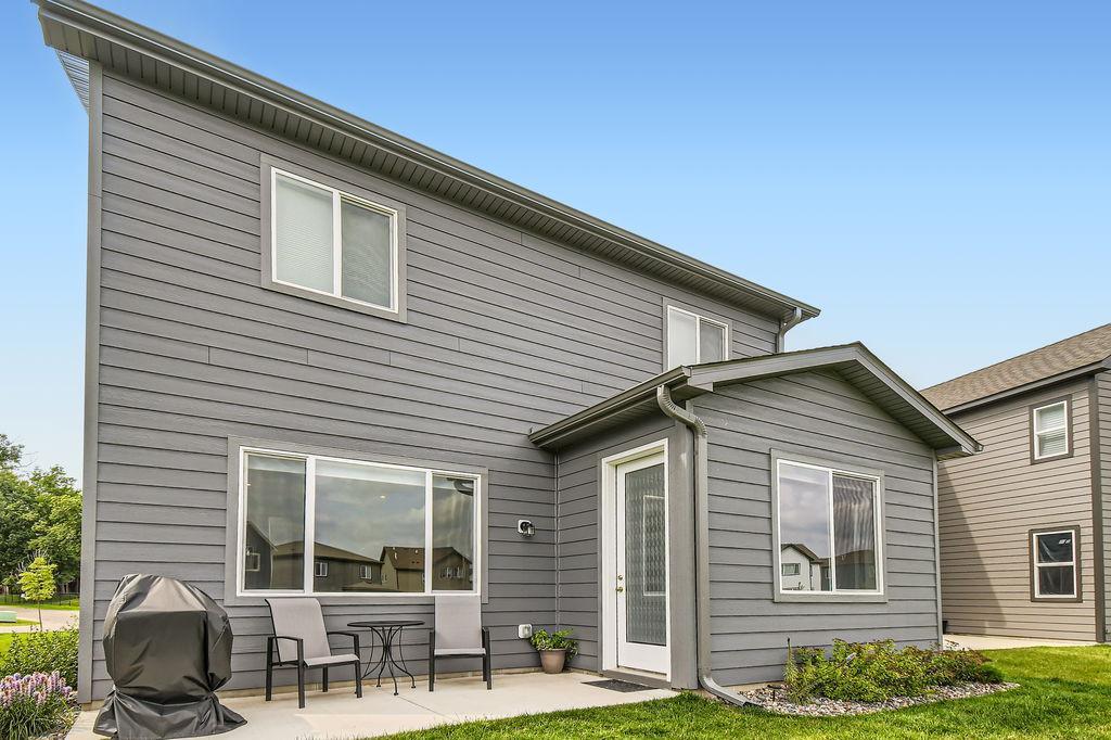 9931 Bluebird Street Northwest Coon Rapids, MN 55433 - Photo 26 of 33