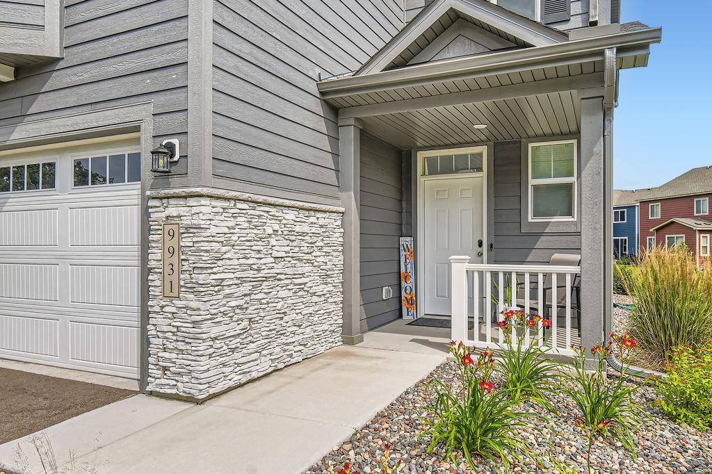 9931 Bluebird Street Northwest Coon Rapids, MN 55433 - Photo 4 of 33