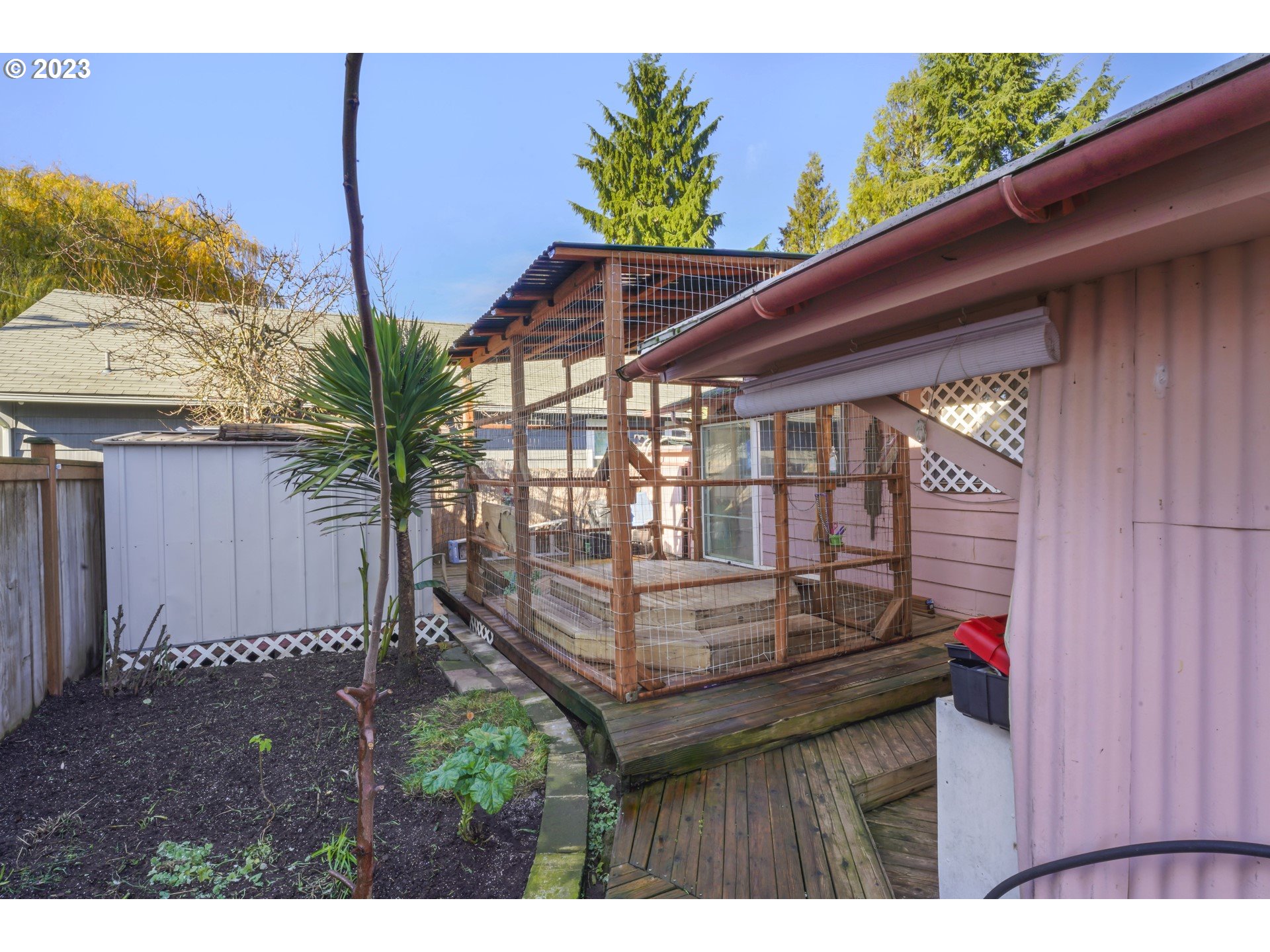 855 D Street Springfield, OR 97477 - Photo 15 of 18 a view of outdoor space patio and swimming pool