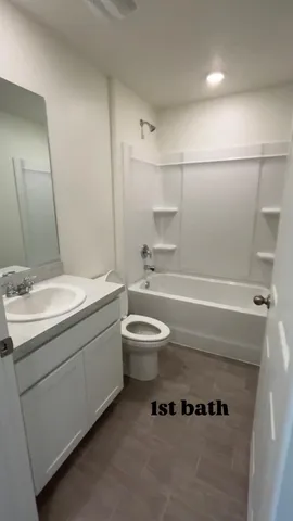 $2,700 | 414 Northwest 12th Street, Okeechobee, FL 34972