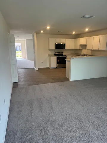 $2,700 | 414 Northwest 12th Street, Okeechobee, FL 34972