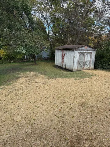 a view of a outdoor space with fountain