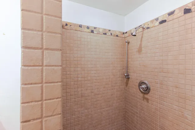 $1,698,000 | 17176 Bonita Lane West, Sugarloaf, FL 33042