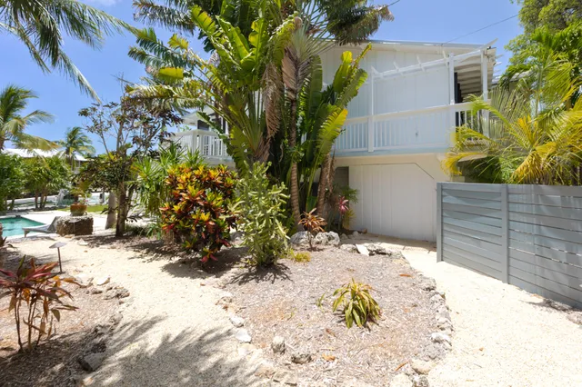 $1,698,000 | 17176 Bonita Lane West, Sugarloaf, FL 33042