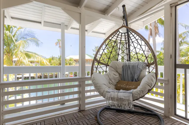 $1,698,000 | 17176 Bonita Lane West, Sugarloaf, FL 33042