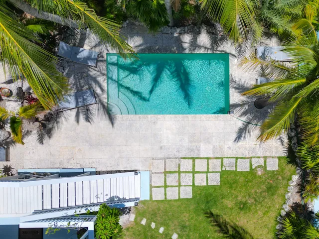 $1,698,000 | 17176 Bonita Lane West, Sugarloaf, FL 33042