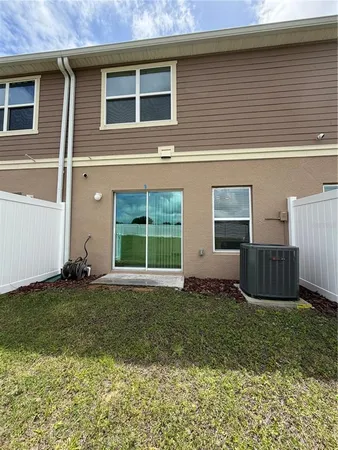 $2,100 | 1556 Mirabella Circle, Davenport, FL 33897