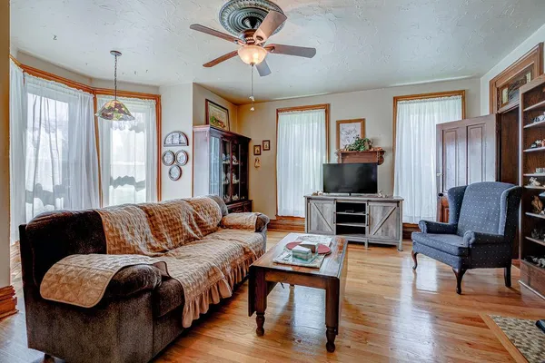 $375,000 | 4707 South Brookville Pike, West College Corner, IN 47003