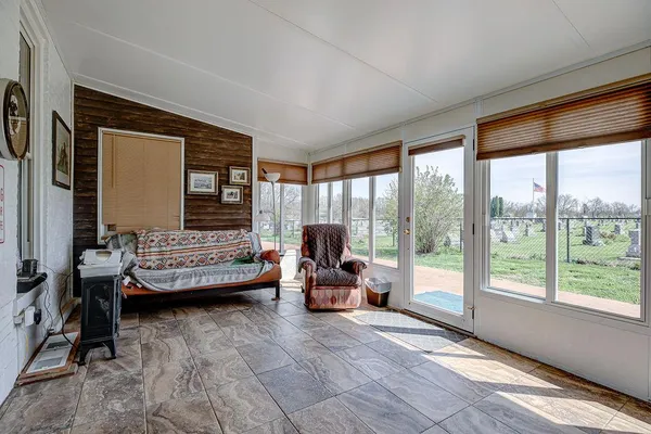 $375,000 | 4707 South Brookville Pike, West College Corner, IN 47003