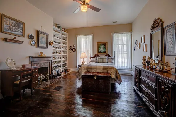 $375,000 | 4707 South Brookville Pike, West College Corner, IN 47003