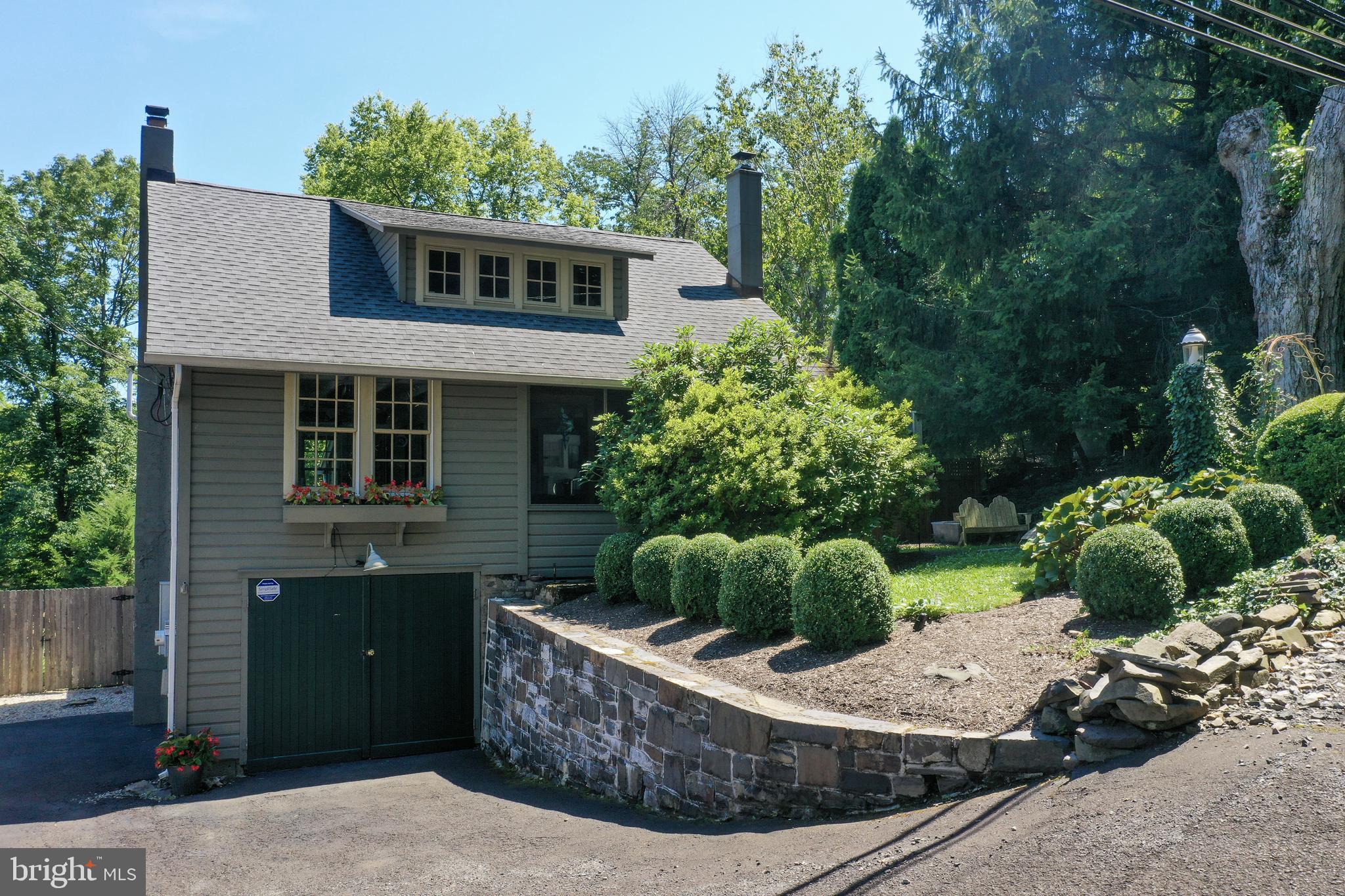 7480 Ferry Road New Hope, PA 18938 - Photo 2 of 44