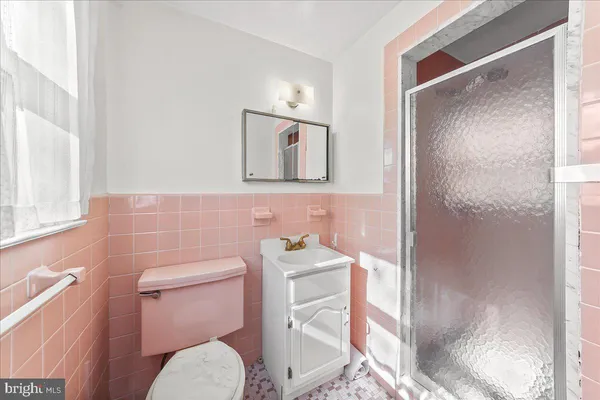 $734,999 | 2509 Highland Avenue, Broomall, PA 19008