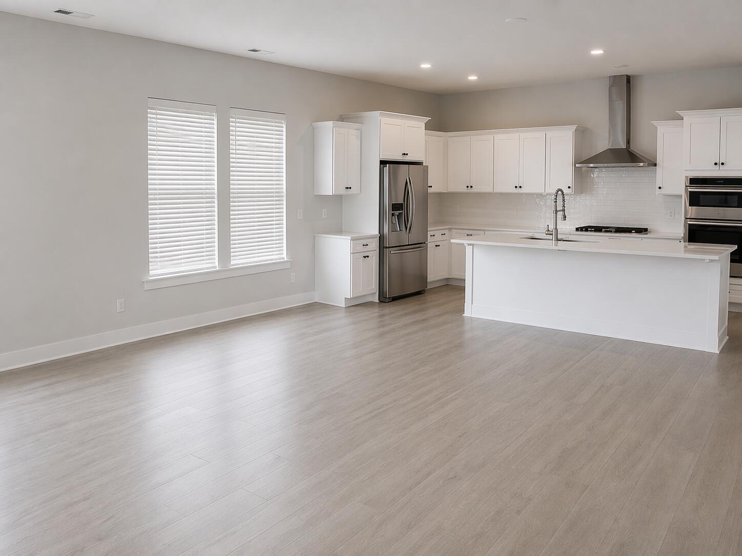 277 Denham Street Summerville, SC 29486 - Photo 3 of 20 1b_Living Area