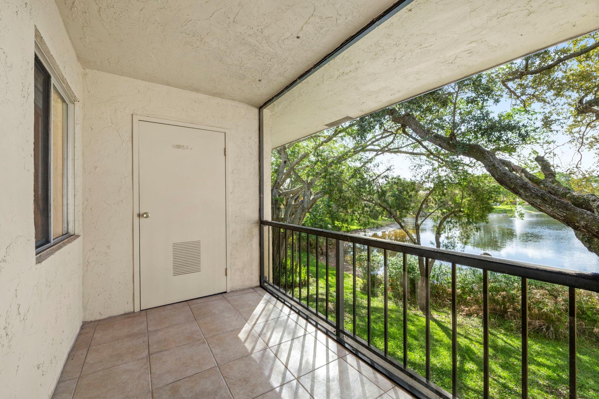 830 Southwest 9th St Circle, Unit 204 Boca Raton, FL 33486 - Photo 18 of 21 Photo 16