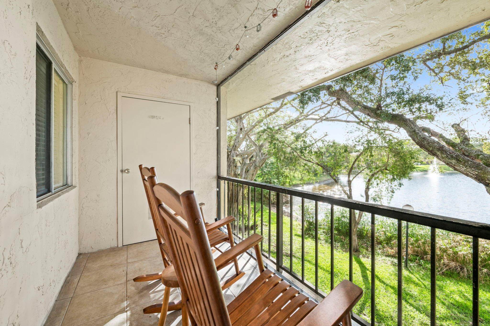 830 Southwest 9th St Circle, Unit 204 Boca Raton, FL 33486 - Photo 2 of 21 Photo 10