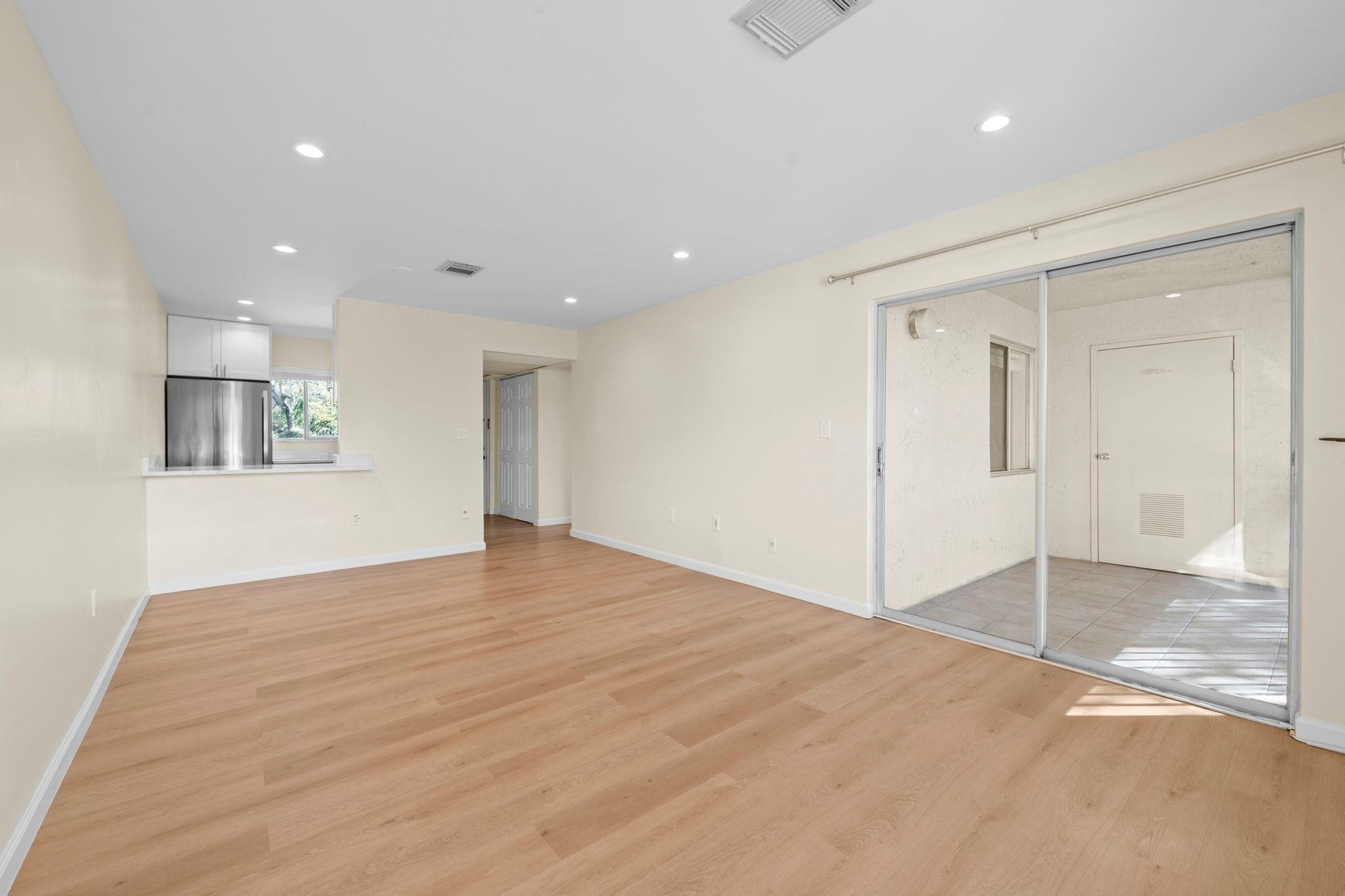 830 Southwest 9th St Circle, Unit 204 Boca Raton, FL 33486 - Photo 9 of 21 Photo 9