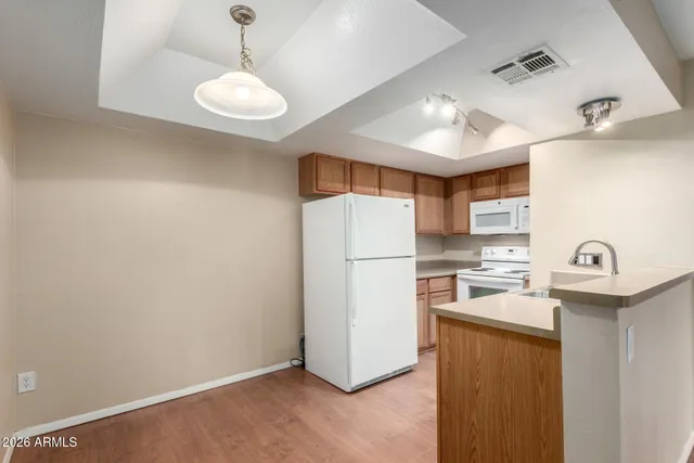 $1,600 | 1720 East Thunderbird Road, Unit 1037, Phoenix, AZ 85022