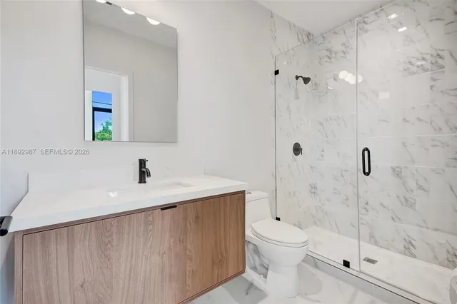 $986,333 | 523 Northeast 61st Street, Miami, FL 33137