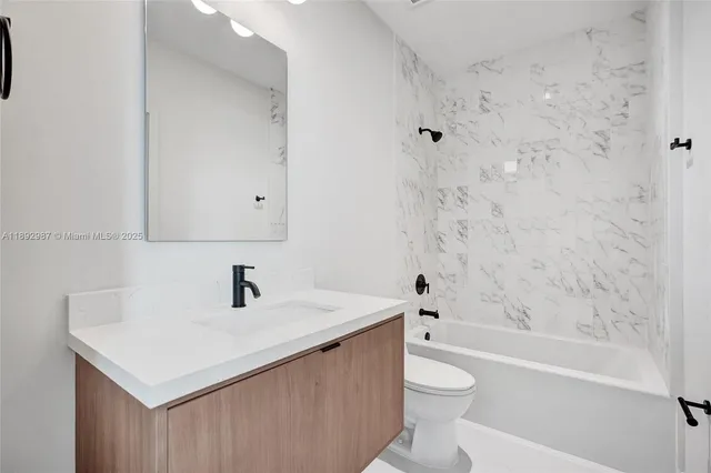 $1,030,000 | 531 Northeast 61st Street, Miami, FL 33137