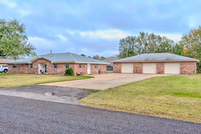 $379,000 | 186 Poinsettia Street, Bridge City, TX 77611
