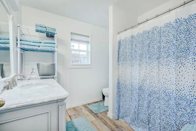 $379,000 | 186 Poinsettia Street, Bridge City, TX 77611