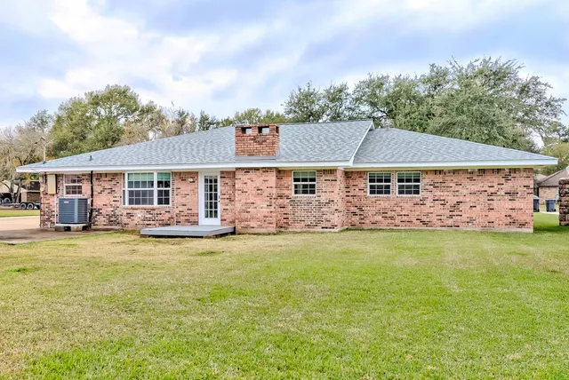 $379,000 | 186 Poinsettia Street, Bridge City, TX 77611