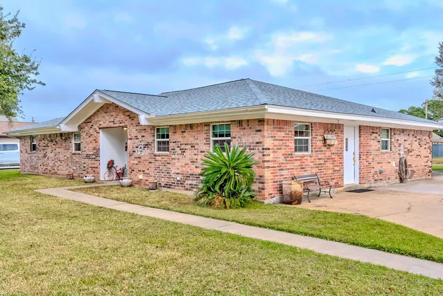 $379,000 | 186 Poinsettia Street, Bridge City, TX 77611