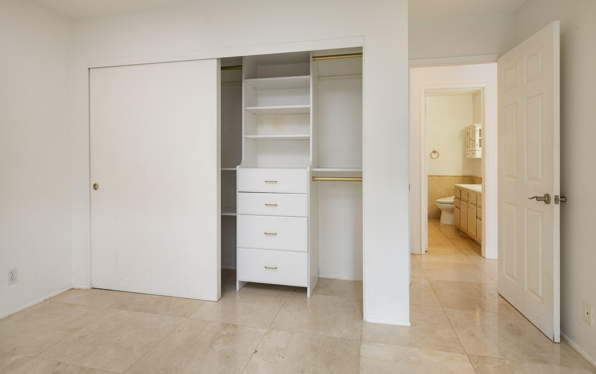 29 Dearborn Place, Unit 7 Goleta, CA 93117 - Photo 14 of 25