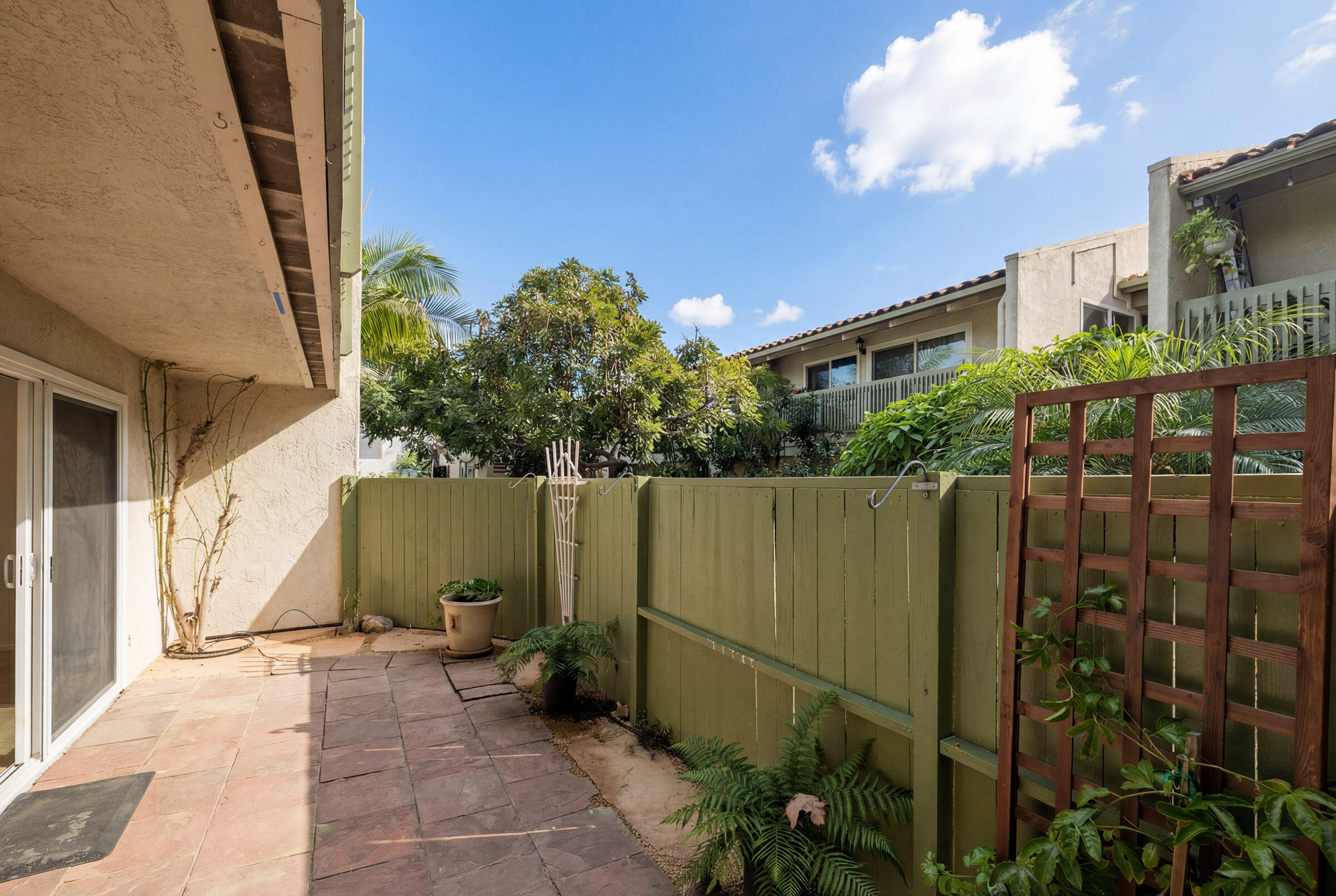 29 Dearborn Place, Unit 7 Goleta, CA 93117 - Photo 20 of 25 a view of balcony with potted plants