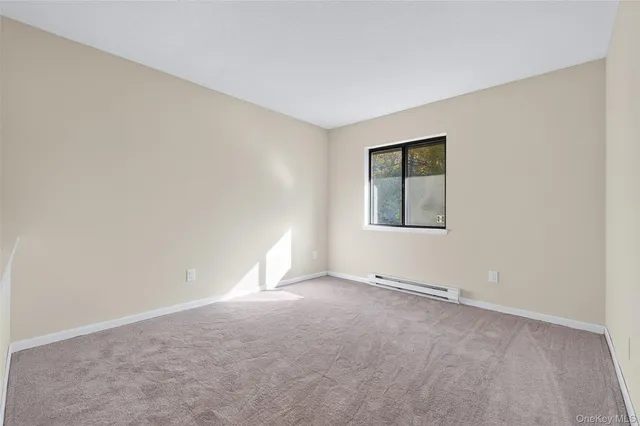 $360,000 | 28 Hudson Heights Drive, Unit 28, Poughkeepsie, NY 12601