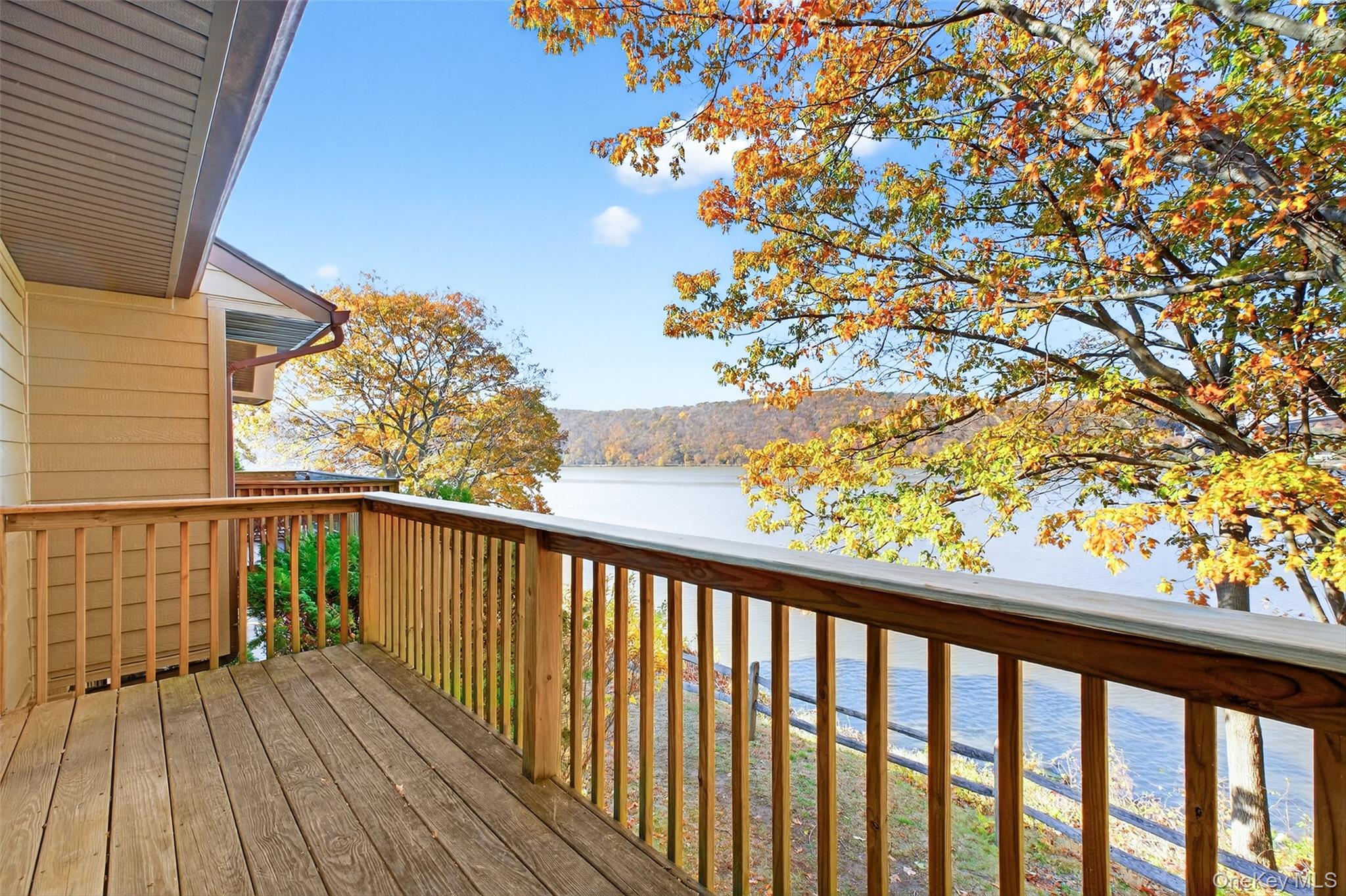 28 Hudson Heights Drive, Unit 28 Poughkeepsie, NY 12601 - Photo 29 of 50 a view of balcony with wooden floor
