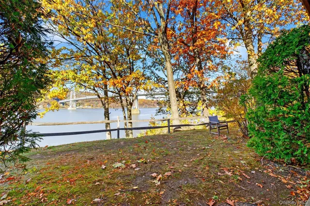 $360,000 | 28 Hudson Heights Drive, Unit 28, Poughkeepsie, NY 12601