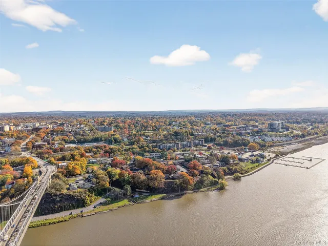 $360,000 | 28 Hudson Heights Drive, Unit 28, Poughkeepsie, NY 12601