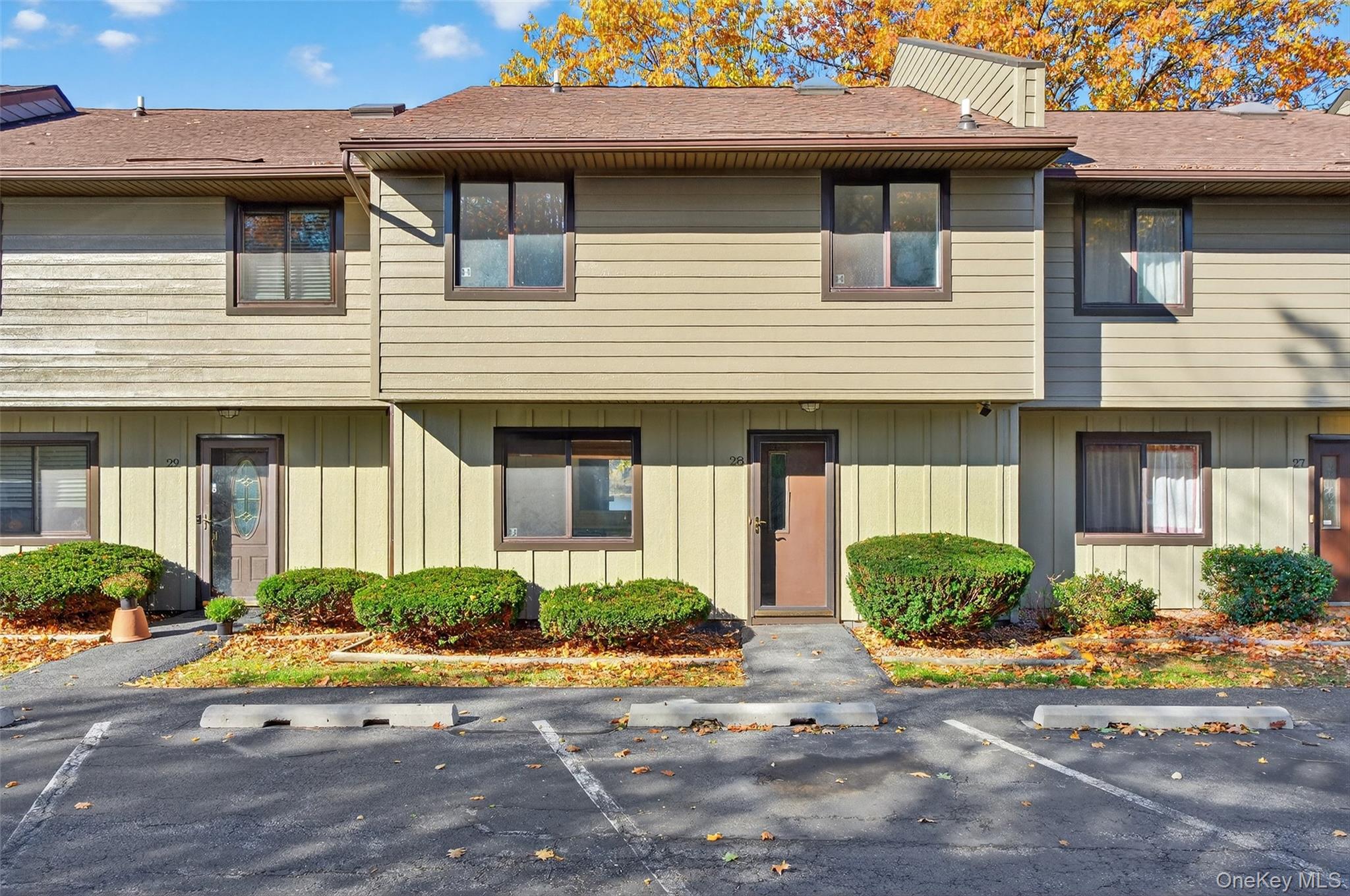 28 Hudson Heights Drive, Unit 28 Poughkeepsie, NY 12601 - Photo 5 of 50 a front view of a house with swimming pool