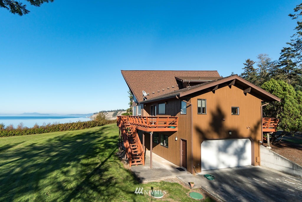 1771 West Beach Road Oak Harbor, WA 98277 - Photo 21 of 25 Gallery Image 21