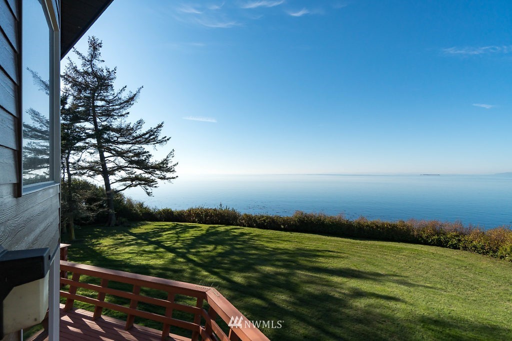 1771 West Beach Road Oak Harbor, WA 98277 - Photo 22 of 25 Gallery Image 22