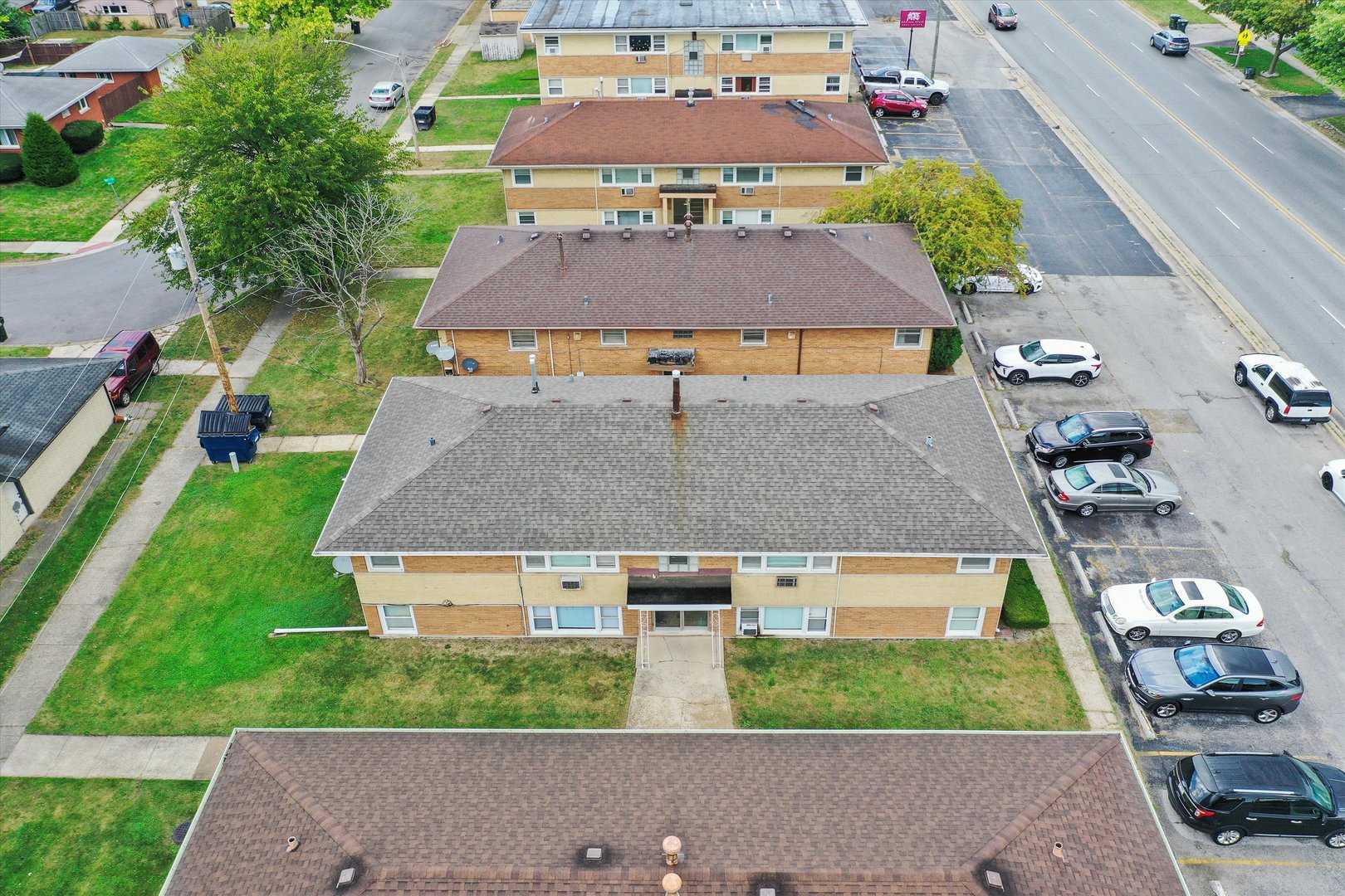 18508 Torrence Avenue Lansing, IL 60438 - Photo 31 of 39 an aerial view of a house