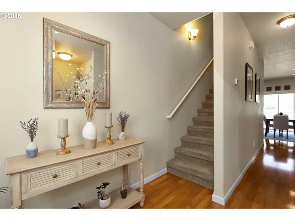 $329,000 | 2471 Southeast Waldon Avenue, Roseburg, OR 97470