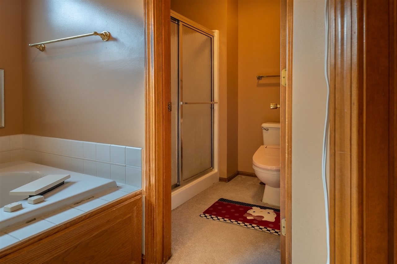 2205 Broken Oak Road Fort Wayne, IN 46818 - Photo 18 of 32
