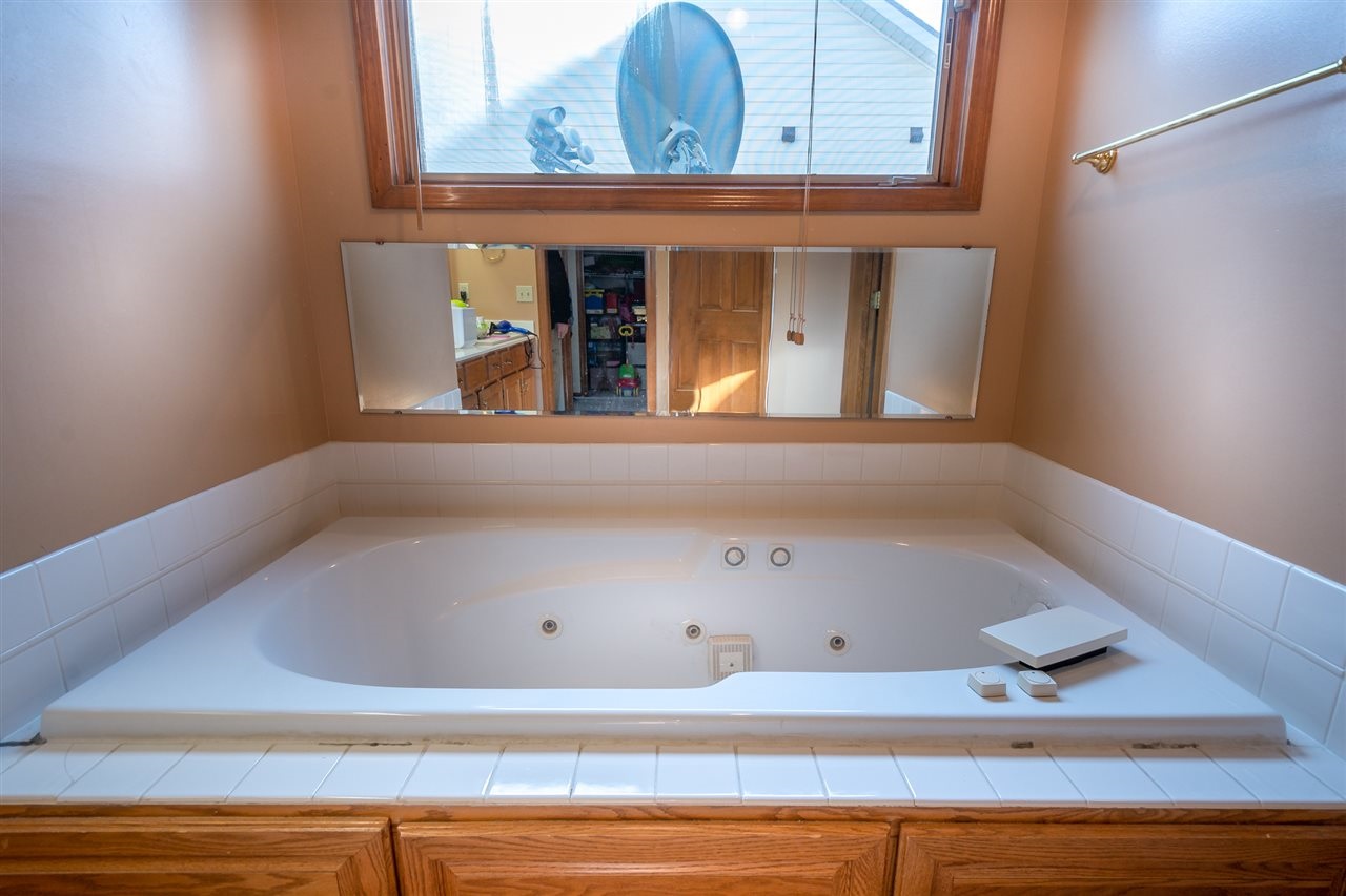 2205 Broken Oak Road Fort Wayne, IN 46818 - Photo 19 of 32
