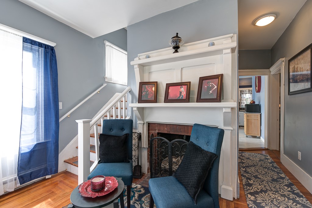 163 Harrison Avenue Warwick, RI 02888 - Photo 13 of 44