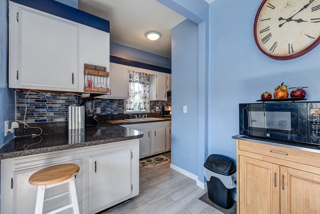 163 Harrison Avenue Warwick, RI 02888 - Photo 19 of 44