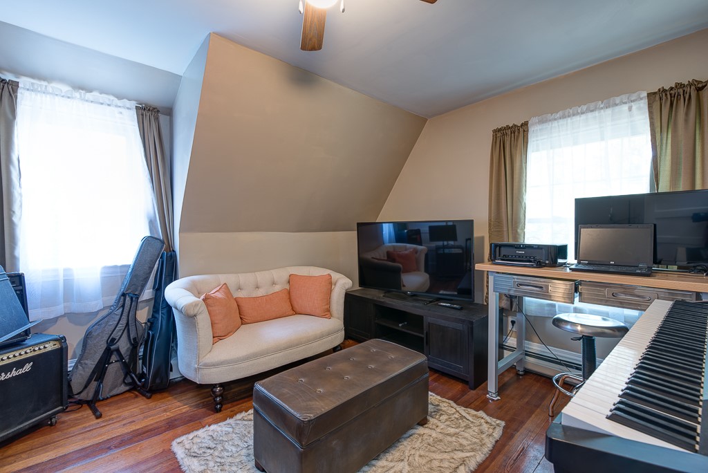 163 Harrison Avenue Warwick, RI 02888 - Photo 23 of 44