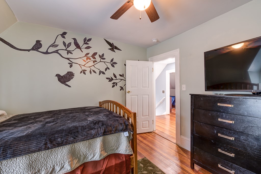 163 Harrison Avenue Warwick, RI 02888 - Photo 29 of 44